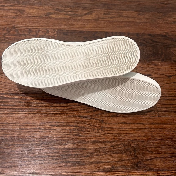 Marc Fisher Sashya Lace-Up Knit Sneakers Size 9M - Picture 4 of 9